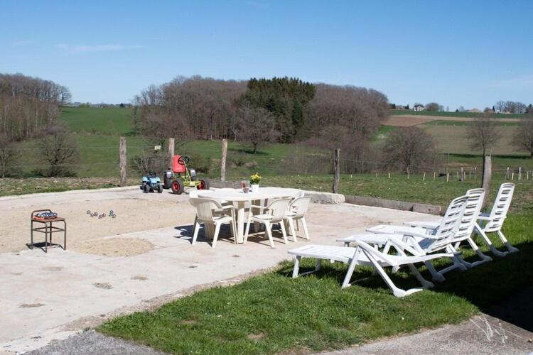 Pretty Farmhouse In Houffalize With Courtyard Esterno foto