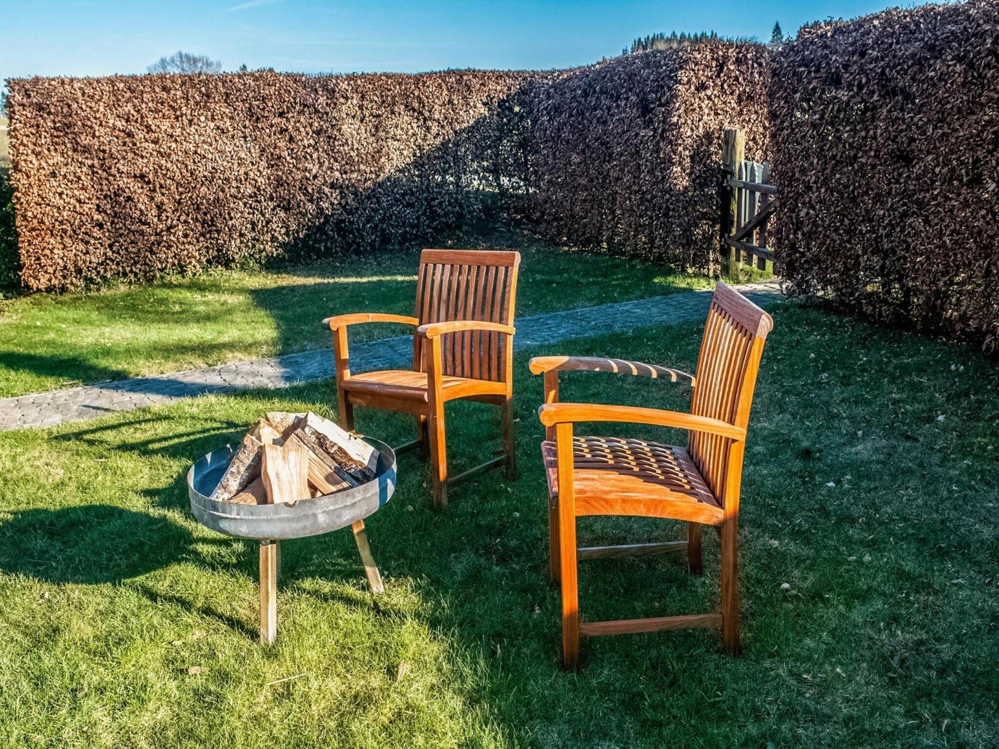 Pretty Farmhouse In Houffalize With Courtyard Esterno foto